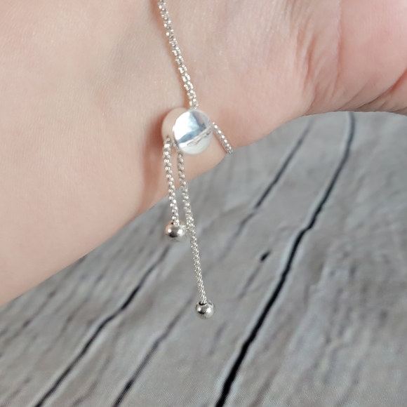 Disney Minie Mouse Bracelet - Picture 6 of 6